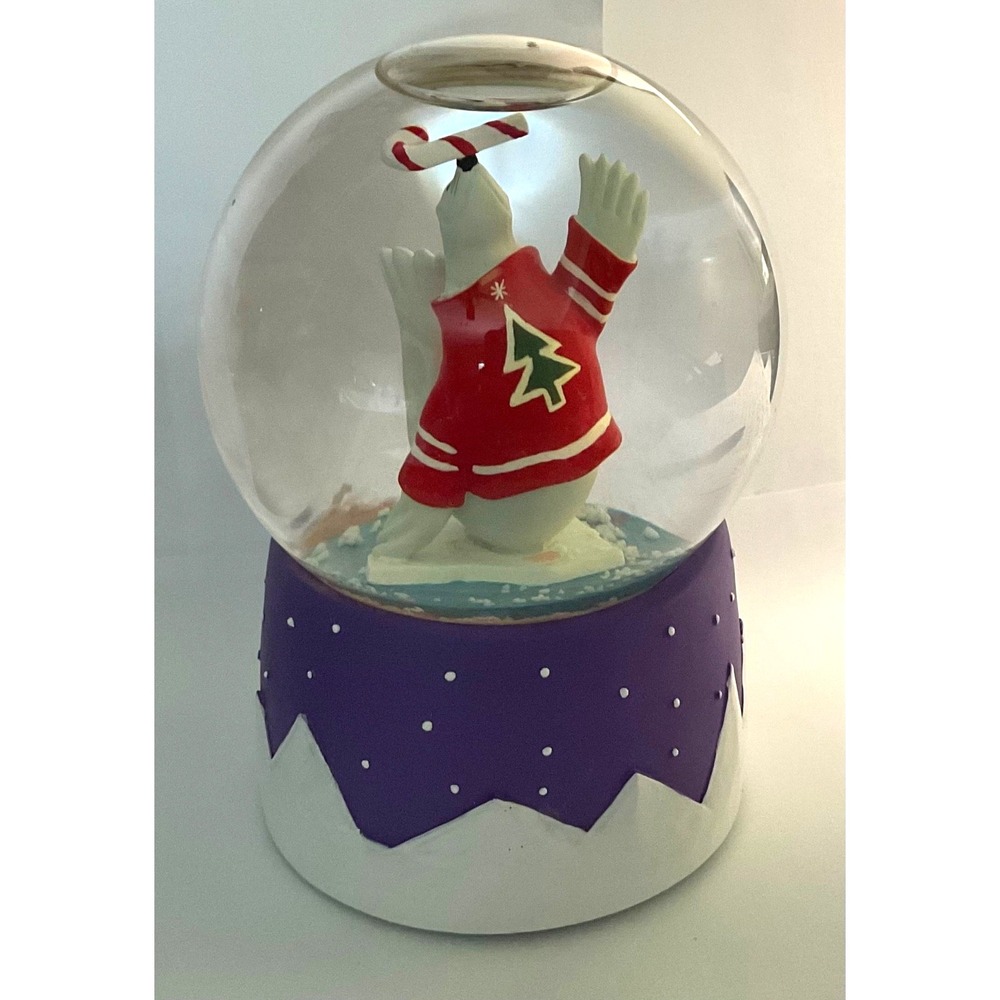 CHRISTMAS HOLIDAY SNOWGLOBE W/ SEAL CANDY CANE MUSICAL PLAYS "DECK THE HALLS"